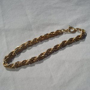 twisted chain bracelet